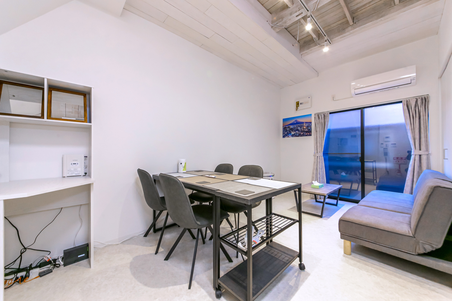 TORITO HOUSE interior